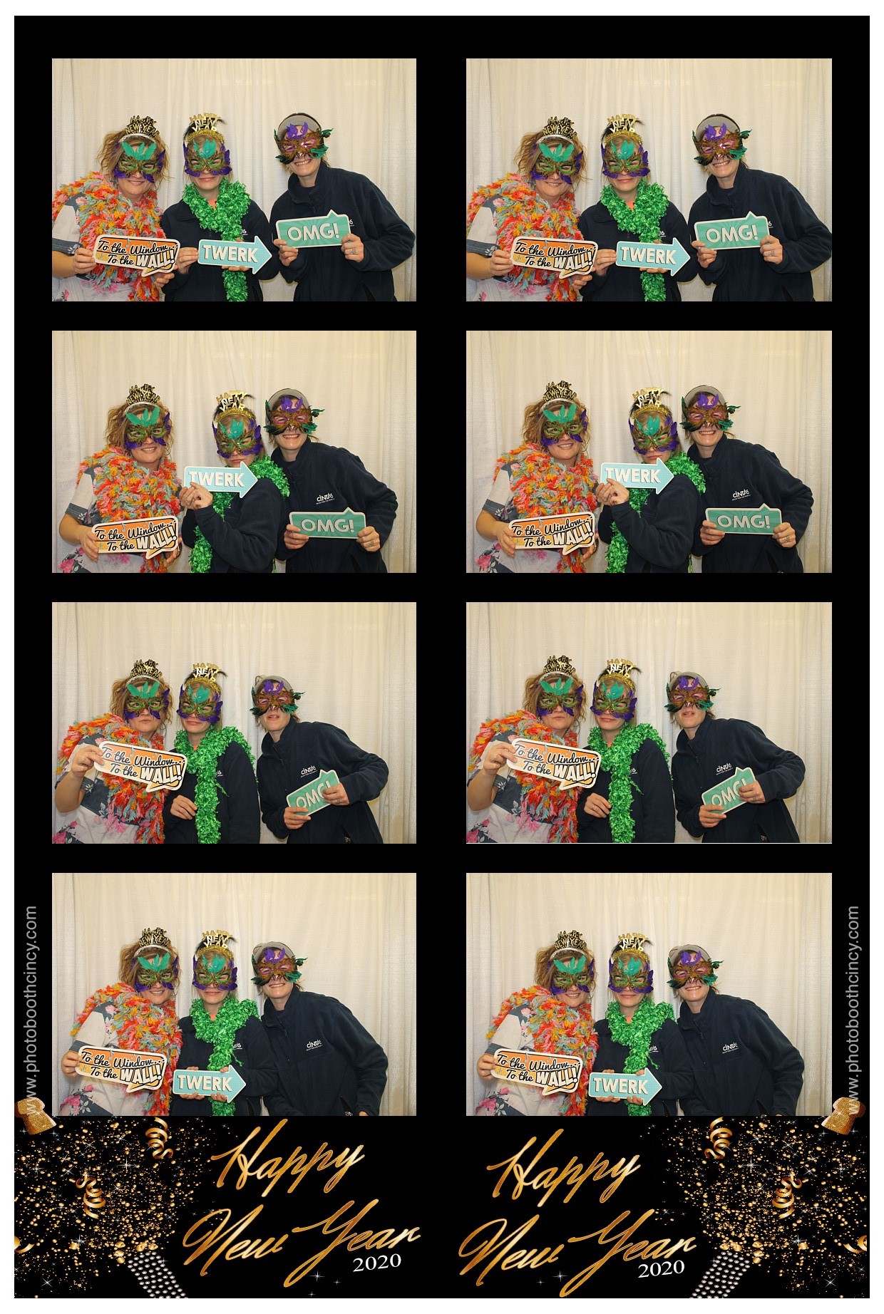Cintas NYE Party | View more photos from the event at gallery.photoboothcincy.com/u/PhotoBoothCincy/Cintas-NYE-Party-0